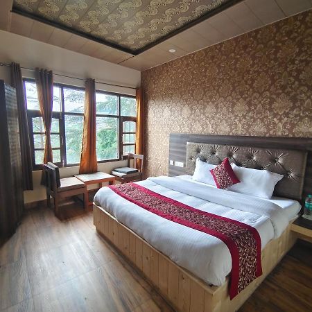 Magic Stays - Shimla Royale - Free Pickup From Railway Station Shimla Exterior foto
