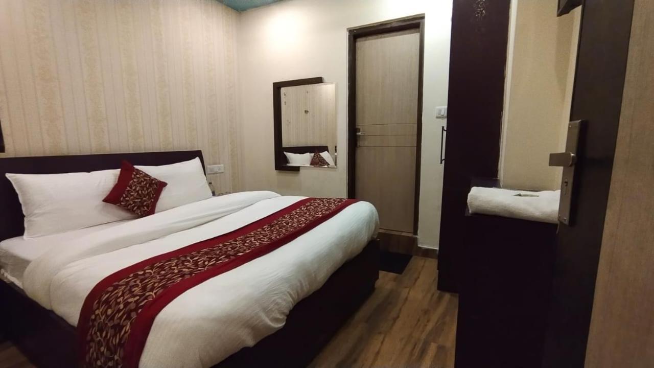 Magic Stays - Shimla Royale - Free Pickup From Railway Station Shimla Exterior foto